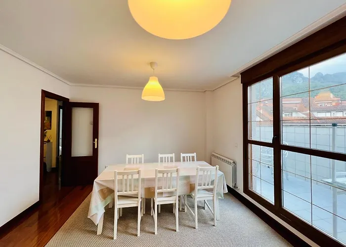 Apartmán Excelente Apartamento Con Garaje Y Piscina